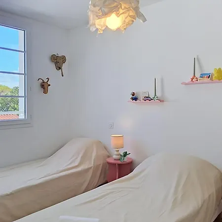 Сasa de vacaciones Les Bains D'oleron 1 By Interhome *
